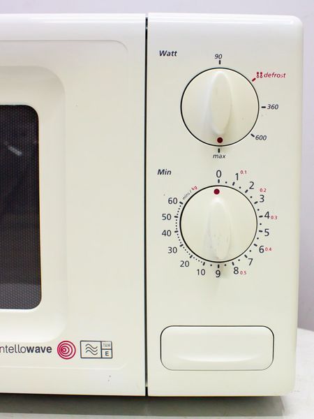 Мікрохвильова піч LG MS 1915HUW 1150w sn 010NE11199 000031595 фото