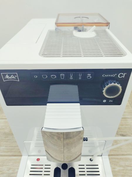 Кавоварка Melitta Caffeo CI E 970 102 1400w sn 0D114895802 000031874 фото