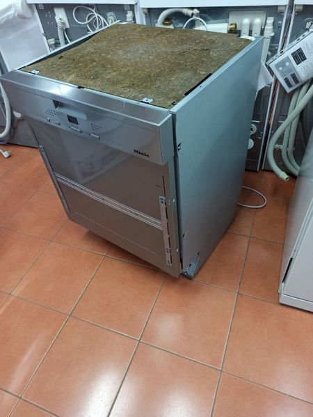 Посудомийна машина Miele G 4920 U 2100w 12 персон sn 62132143288 000032143 фото