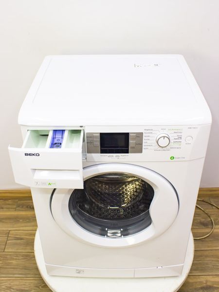 Стиральная машина Beko WMB 71443 LE 000024602 фото