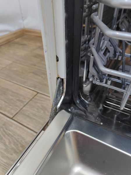 Посудомийна машина Bosch SD6P1B 2400W sn SM186N75DE93 FD9407 000050377 фото
