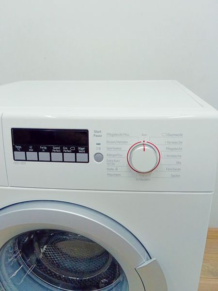 Стиральная машина Bosch Serie2 WAB282V1 31 000040024 фото