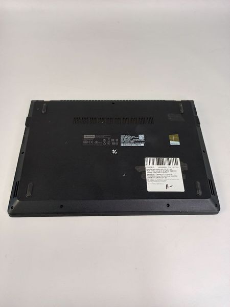 Ноутбук Lenovo E31 70 000041195 фото