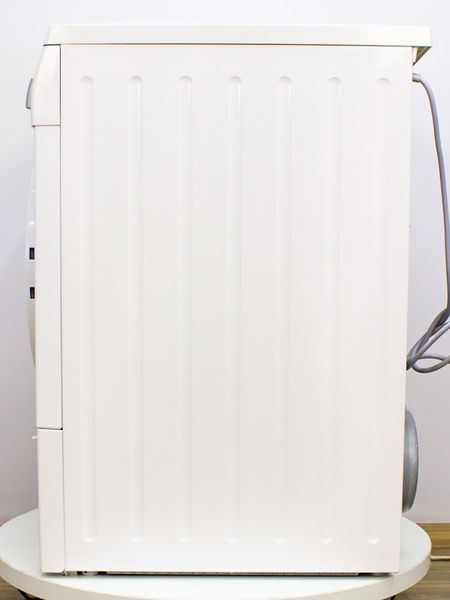 Сушильна машина Bosch Clasixx 7 WTC84101 01 7кг 2600W sn 8910 200673 000021227 фото