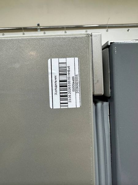 Холодильник двокамерний Liebherr CUPesf3553 Index 20 100W 221+89л sn 237751072 000054489 фото