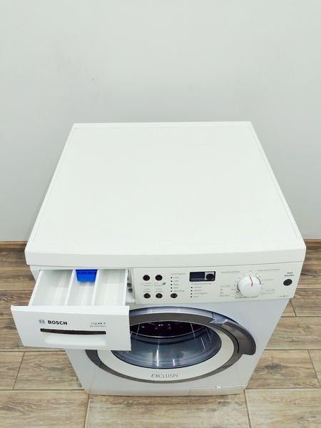 Стиральная машина Bosch Logixx8 WAS28390NL 01 000035669 фото