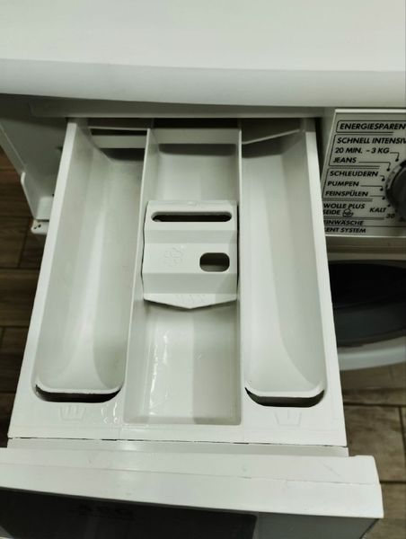 Стиральная машина AEG L74550 2200w sn 03300200 000047570 фото