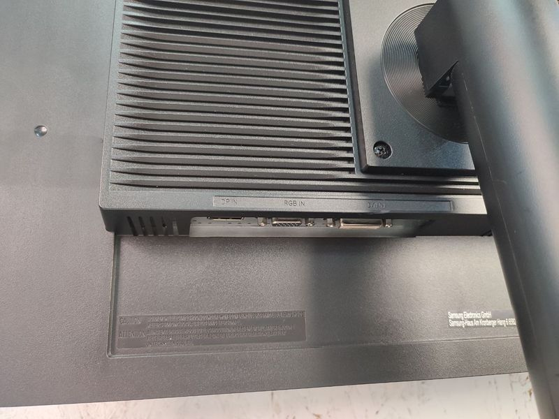 Монитор 22 Samsung S22C650D LED Full HD VGA DVI 000044144 фото