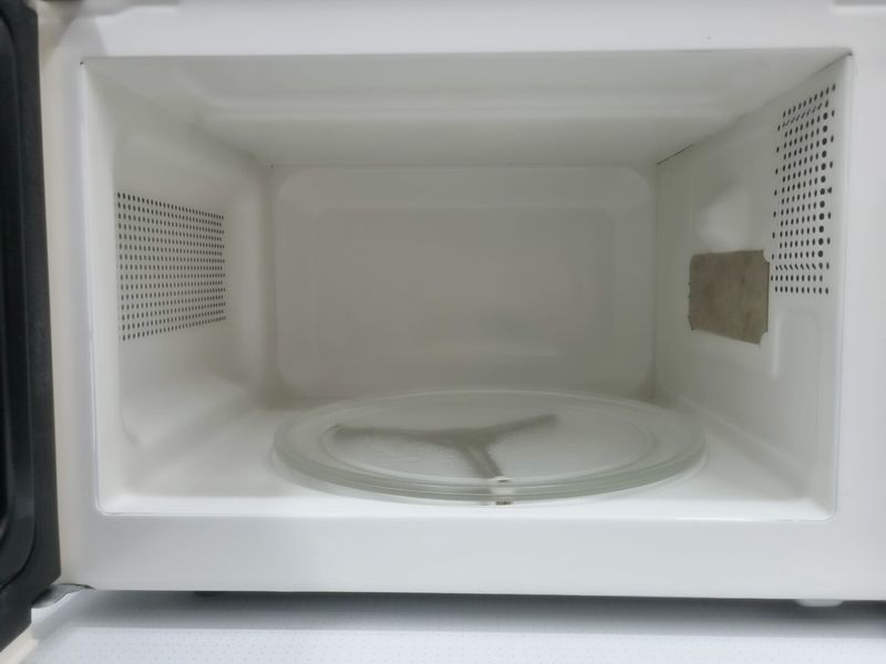 Мікрохвильова піч Alaska MW1717 1200w sn S210W0878G 000040966 фото