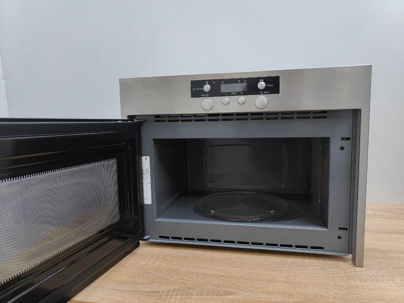 Микроволновая печь встраиваемая Whirlpool AMW405IX1300W sn 371403001671 000050684 фото