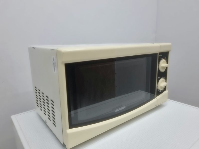 Мікрохвильова піч Alaska MW1717 1200w sn S210W0878G 000040966 фото