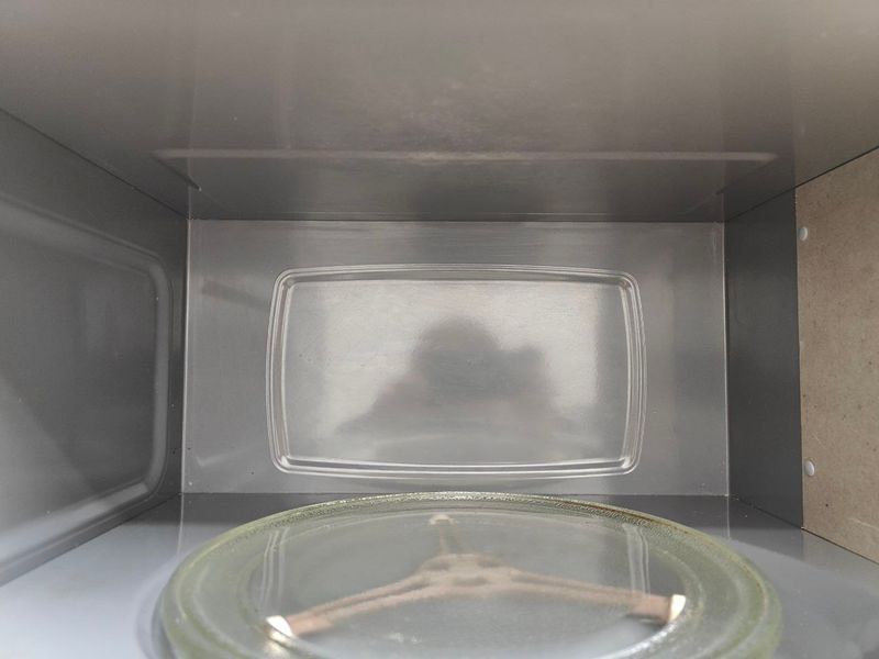 Микроволновая печь встраиваемая Whirlpool AMW405IX1300W sn 371403001671 000050684 фото