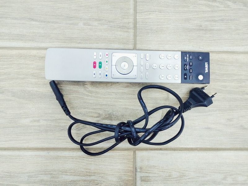 Телевизор 32 Loewe Xelos 32 Full HD Smart TV 000040657 фото