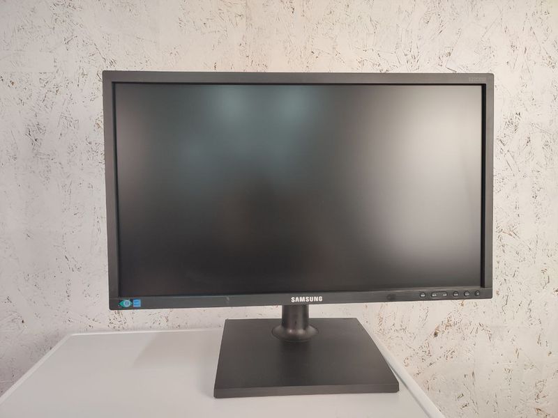 Монитор 22 Samsung S22C650D LED Full HD VGA DVI 000044144 фото