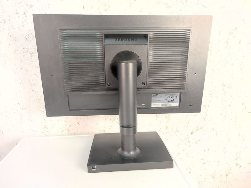 Монитор 22 Samsung S22C650D LED Full HD VGA DVI 000044144 фото