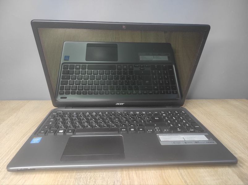 Ноутбук Acer Aspire E1 572 000045555 фото