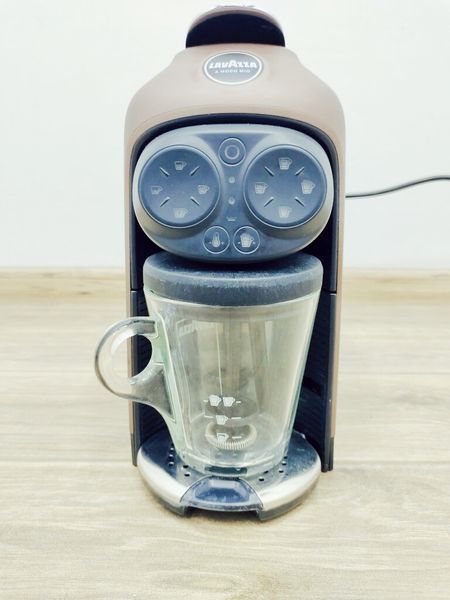 Кавоварка капсульна Lavazza A Modo Mio LM 950 1500w бу (без коробки) LPNHE524503013 80е 000032576 фото