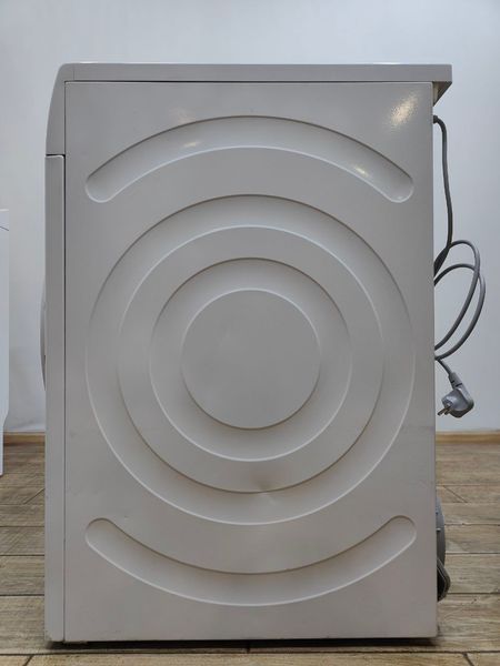 Сушильная машина Bosch Serie4 WTH83000 03 600W 8кг sn 200076 000052718 фото