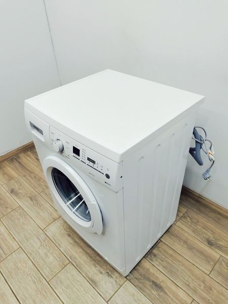 Стиральная машина Siemens IQ300 WM14E360DN 43 000036697 фото