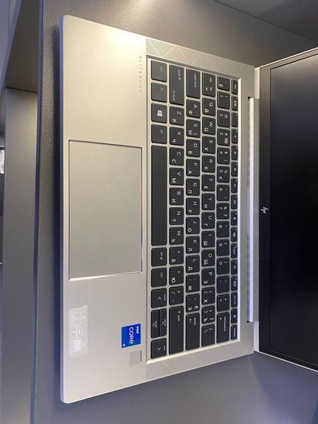 Ноутбук HP Elitebook 830 G8 13.3 FHD Б/У Бат до 7 годин 000052184 фото