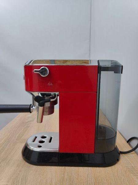 Кофемашина DeLonghi EC680,R 1350W sn 70625 000050401 фото
