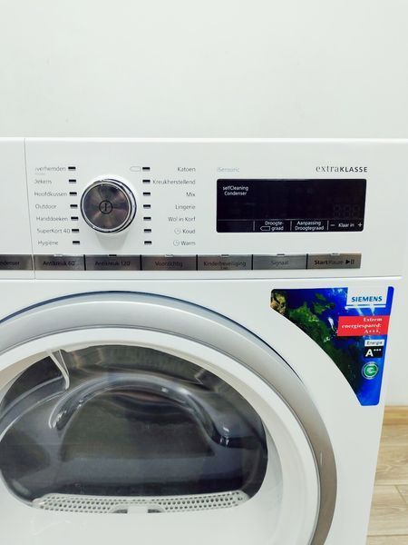 Сушильна машина Siemens IQ700 WT47W590NL 02 9 кг 1000w sn 9605 200155 000040258 фото