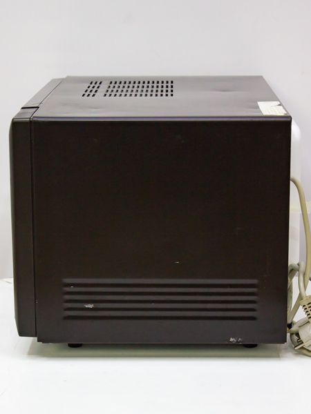 Мікрохвильова піч Panasonic NN K403B 1400w гриль 1140w sn U36290011 000028750 фото