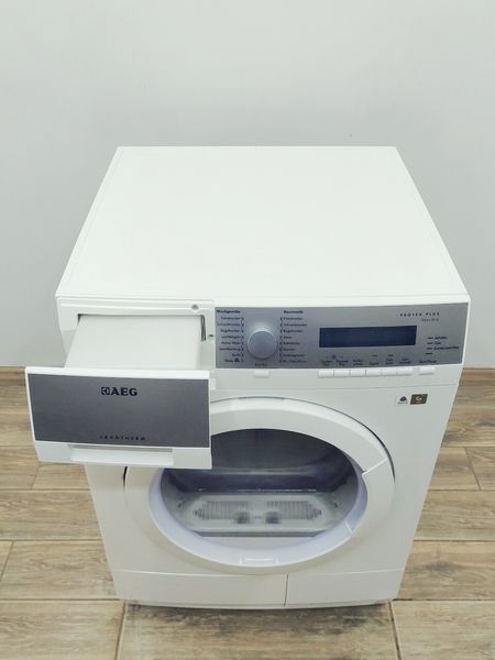 Сушильная машина AEG Protex Plus T7648EXIH1 000043382 фото