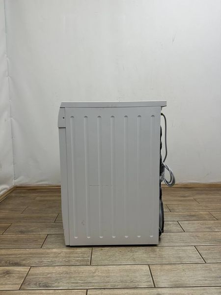 Сушильная машина Siemens iQ500 WT46E3M5 27 2800W 7кг sn 9012200053 000054337 фото