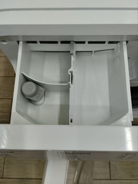 Стиральная машина Indesit XWSA61253 1850w sn 501297671 000047571 фото