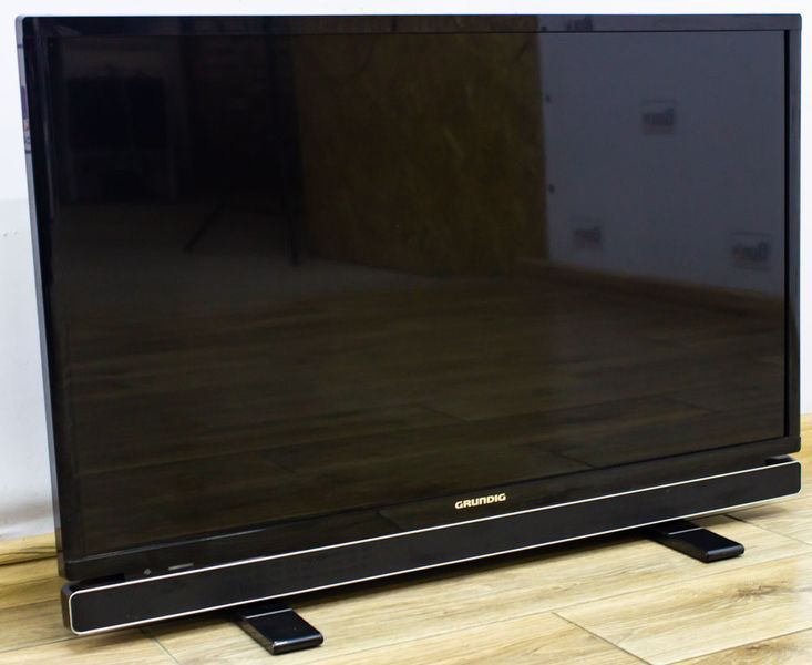 Телевизор Grundig 32VLE6800BP 000015306 фото