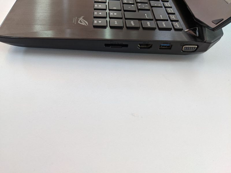 Ноутбук Asus ROG G46 із відеокартою 000045898 фото