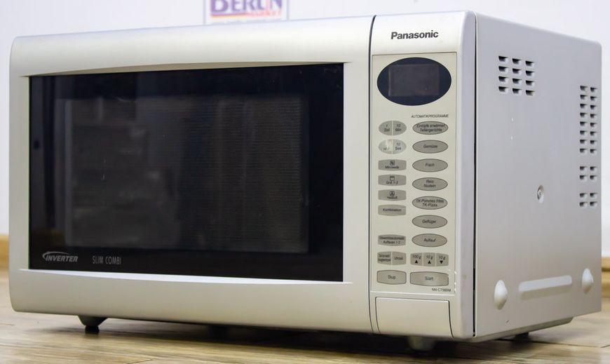 Мікрохвильова піч Panasonic CT 569M 2400W гриль 1360W sn 5C92170009 000016199 фото