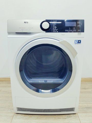 Сушильна машина AEG 9000 Series T9DE98SC 700w 9 кг sn 11403739 000041134 фото