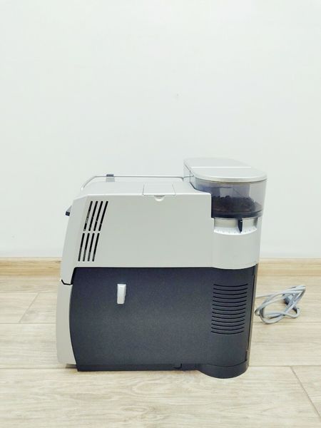 Кавомашина Saeco Royal Classic SUP014 1250w sn 9004ROY0529273 000040052 фото