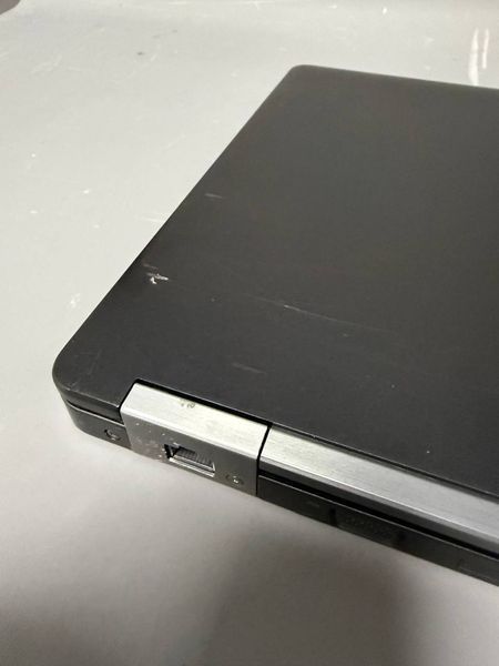 Ноутбук Dell Latitude E5570 000047076 фото