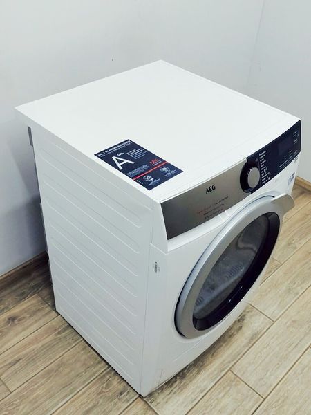 Сушильна машина AEG 9000 Series T9DE98SC 700w 9 кг sn 11403739 000041134 фото