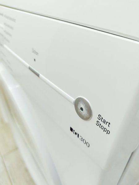 Сушильна машина Siemens IQ300 WT46E103 46 2800w 7 кг sn 9608 201120 000044299 фото