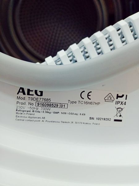 Сушильна машина AEG 9000 Series T9DE77685 700w 8кг sn 10219252 000042766 фото