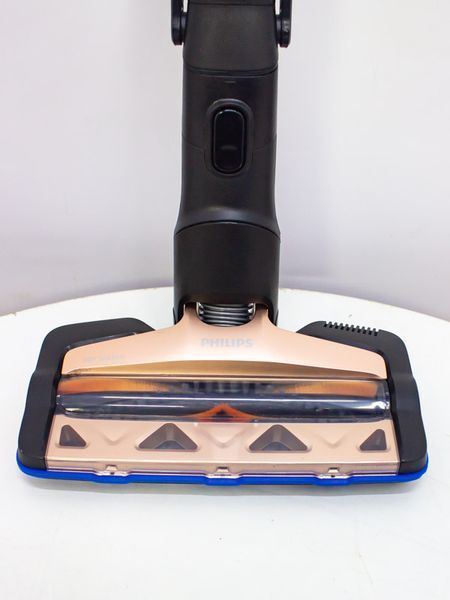 Пылесос вертикальный Philips FC6826 01 SpeedPro Max LPNHK033951915 000020542 фото