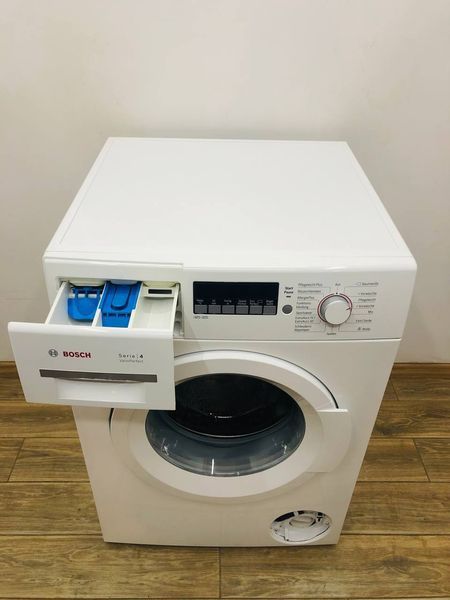Стиральная машина Bosch Serie4 WAK282LX 18 000042806 фото