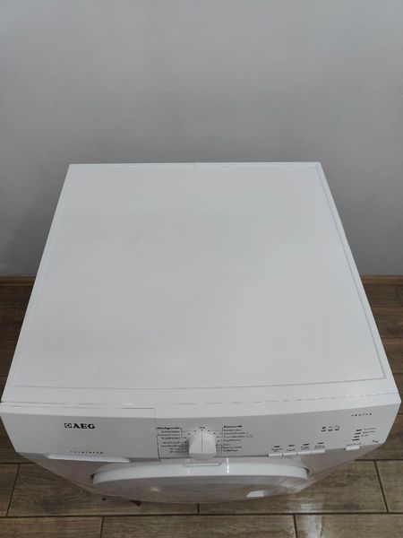 Сушильная машина AEG T55370AH3 950W 7kg sn 52042959 000050710 фото