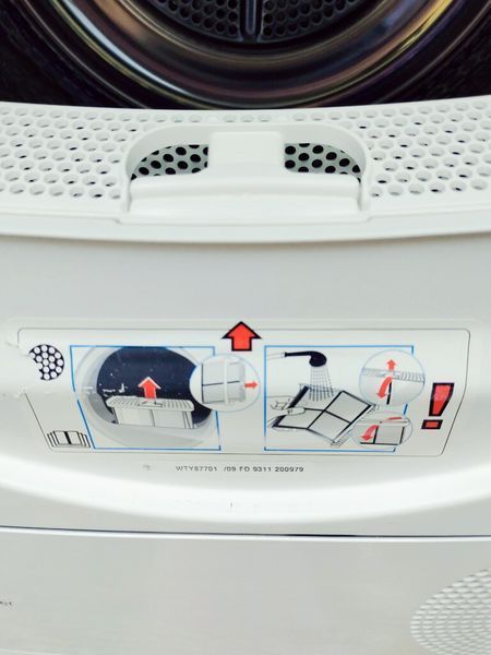Сушильна машина Bosch HomeProfessional WTY87701 09 9 кг 1000w sn 9311 200979 000040257 фото