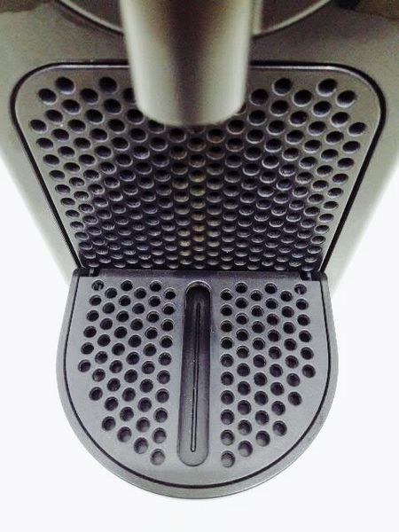 Кофеварка капсульная DeLonghi Nespresso Inissia EN80 B 000032954 фото