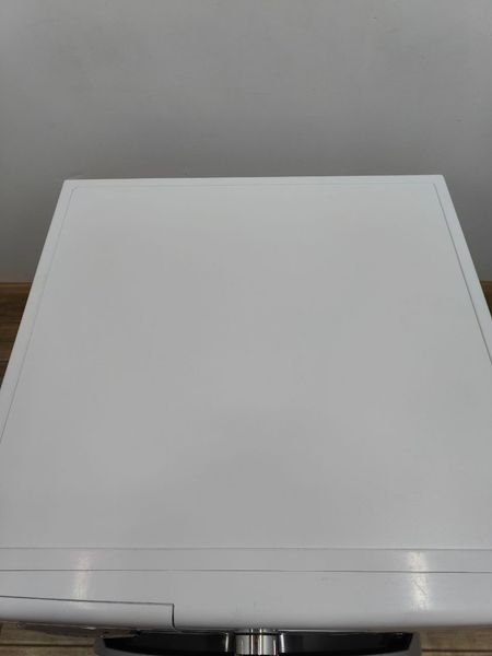 Сушильная машина Bosch WTY87701 1000W sn 9410202978 000051437 фото