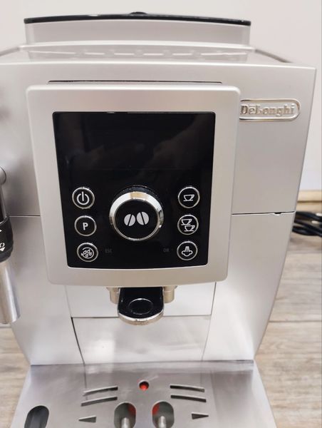 Кавомашина DeLonghi ECAM23 420 SB 1450W sn 72025 000047876 фото