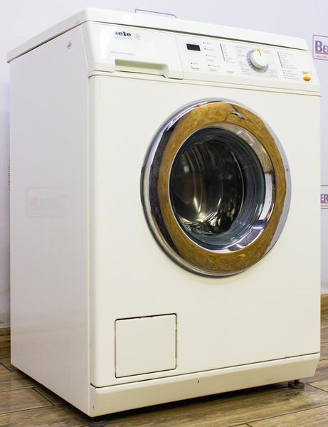 Стиральная машина Miele W451 E 000016747 фото