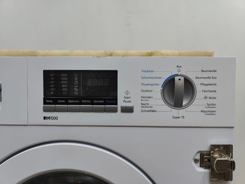 Пральна машина з сушкою вбудована Siemens iQ500 WK14D541 07 2200W 7+4кг sn 000141 000052641 фото