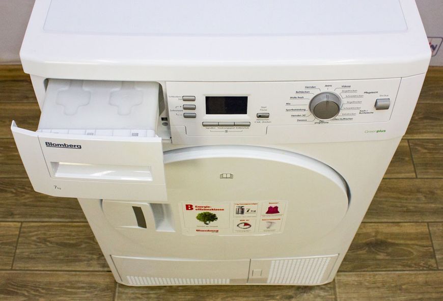 Сушильный автомат Blomberg TKF7439 000015339 фото