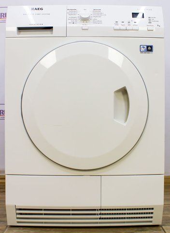 Сушильний автомат AEG T65770IH4 900W 7 кг sn 55198078 000016478 фото